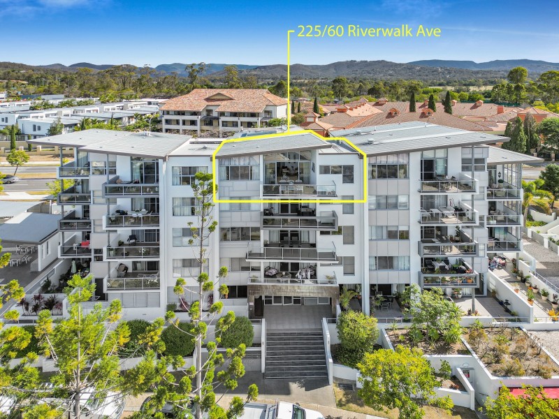 225/60 Riverwalk Avenue, Robina QLD 4226
