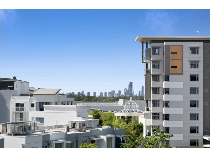 225/60 Riverwalk Avenue, Robina QLD 4226