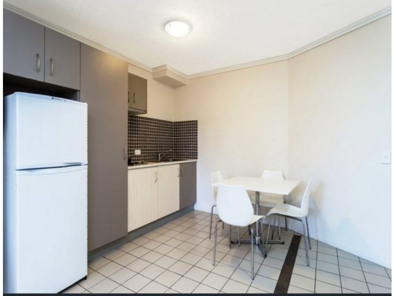 327/25 Lake Orr Drive, Robina QLD 4226