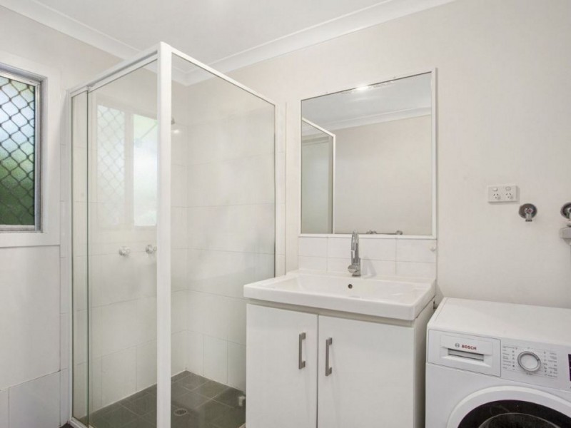 2/45 Sunshine Parade, Miami QLD 4220