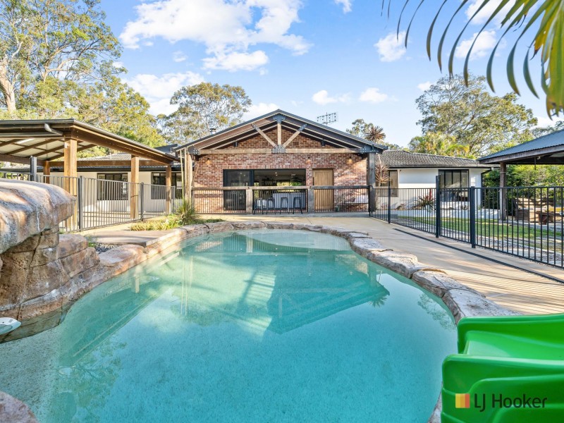 6 Carrama Court, Mudgeeraba QLD 4213