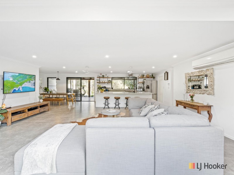 6 Carrama Court, Mudgeeraba QLD 4213