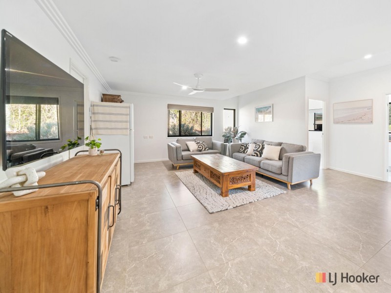 6 Carrama Court, Mudgeeraba QLD 4213