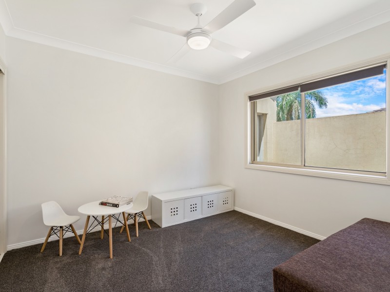 44 Peach Drive, Robina QLD 4226