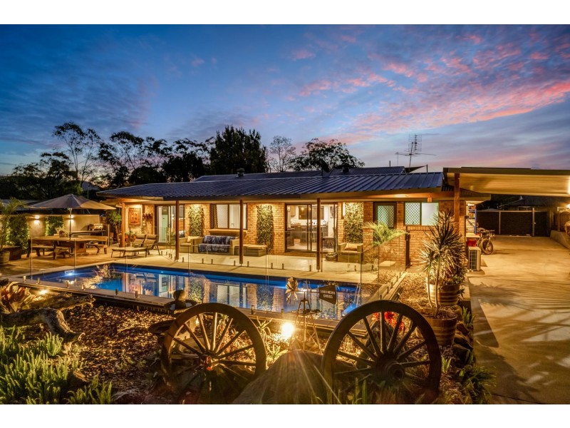 55 Merloo Drive, Nerang QLD 4211