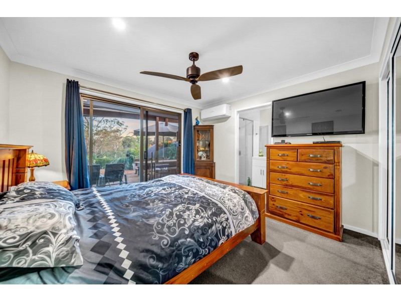 55 Merloo Drive, Nerang QLD 4211