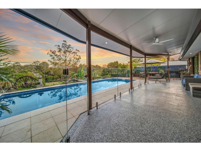 55 Merloo Drive, Nerang QLD 4211