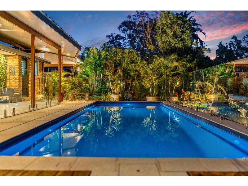 55 Merloo Drive, Nerang QLD 4211