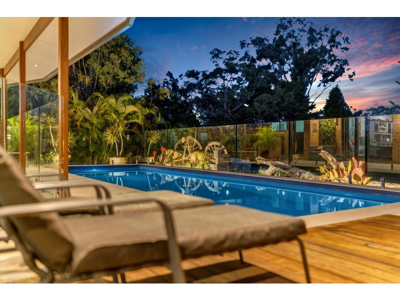 55 Merloo Drive, Nerang QLD 4211