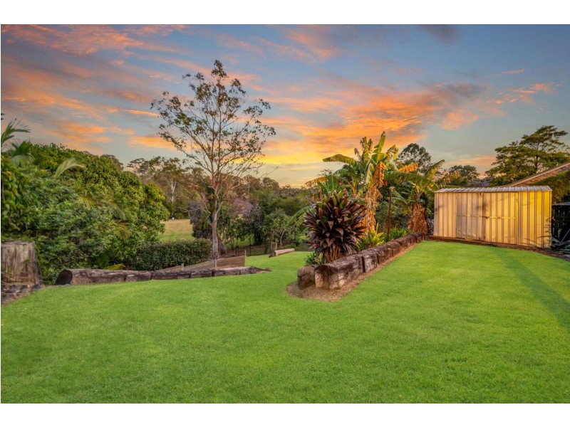 55 Merloo Drive, Nerang QLD 4211
