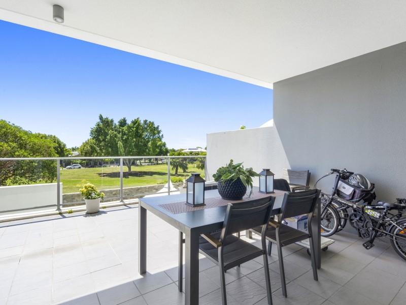 403/11 Compass Drive, Biggera Waters QLD 4216