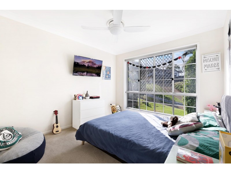 10 Ilminster Crescent, Mudgeeraba QLD 4213