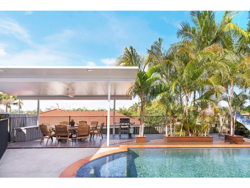 10 Ilminster Crescent, Mudgeeraba QLD 4213