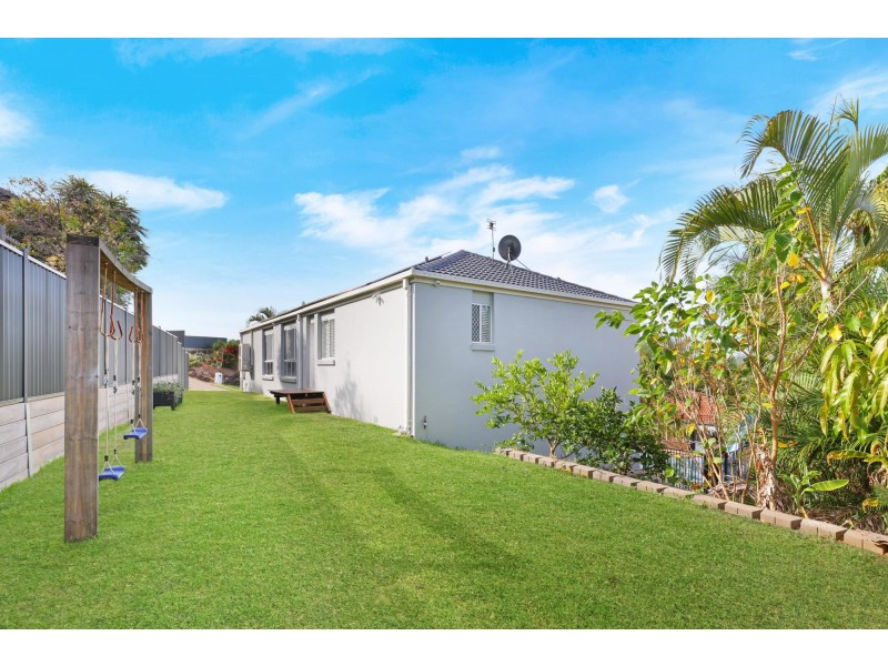 10 Ilminster Crescent, Mudgeeraba QLD 4213