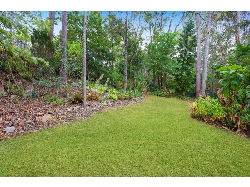 24 Strawberry Road, Mudgeeraba QLD 4213