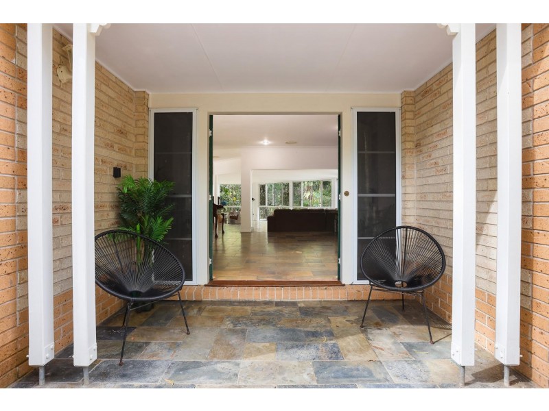 24 Strawberry Road, Mudgeeraba QLD 4213