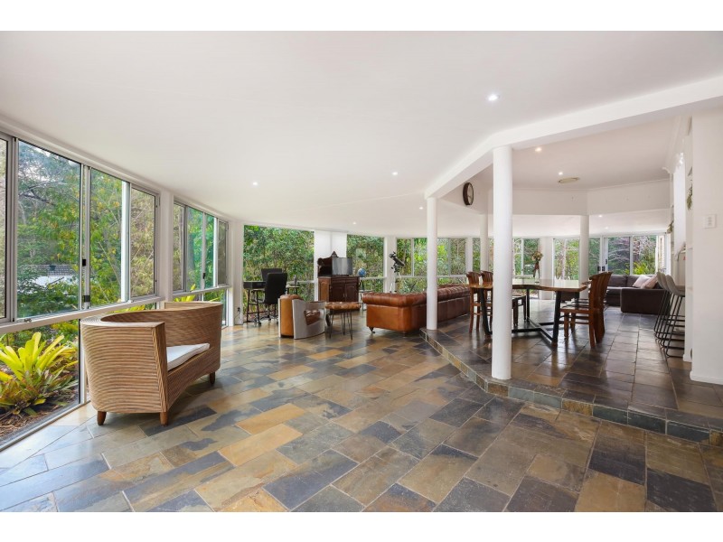 24 Strawberry Road, Mudgeeraba QLD 4213