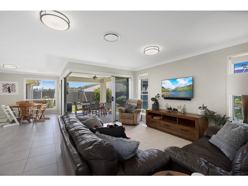 81 Peter Mills Drive, Gilston QLD 4211
