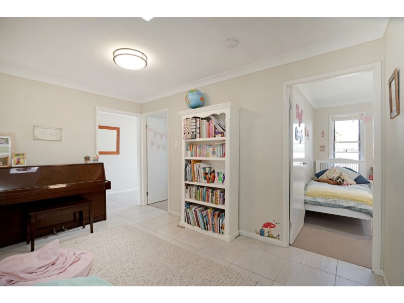 81 Peter Mills Drive, Gilston QLD 4211