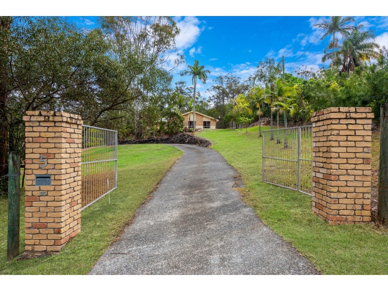 5 Gidya Road, Mudgeeraba QLD 4213