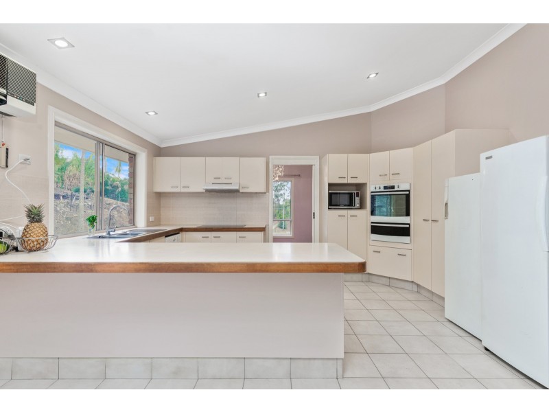 5 Gidya Road, Mudgeeraba QLD 4213