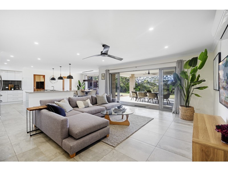 39 Whiptail Place, Advancetown QLD 4211