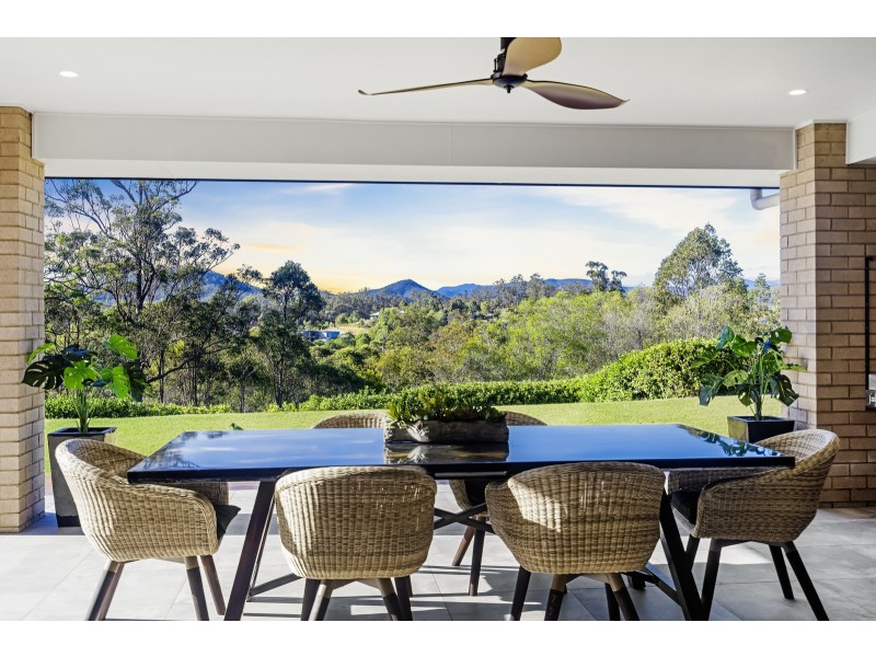 39 Whiptail Place, Advancetown QLD 4211