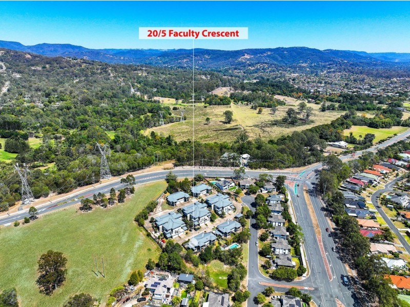 20/5 Faculty Crescent, Mudgeeraba QLD 4213