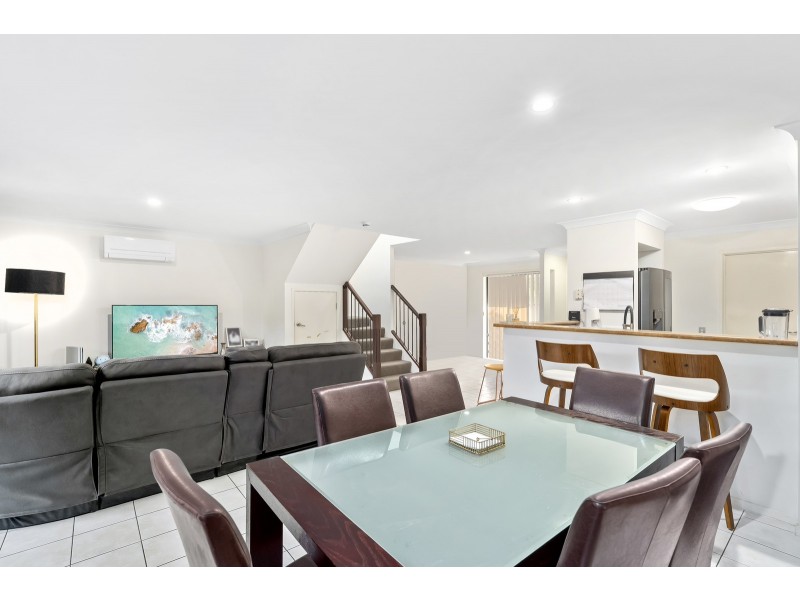 58/302 Christine Avenue, Varsity Lakes QLD 4227