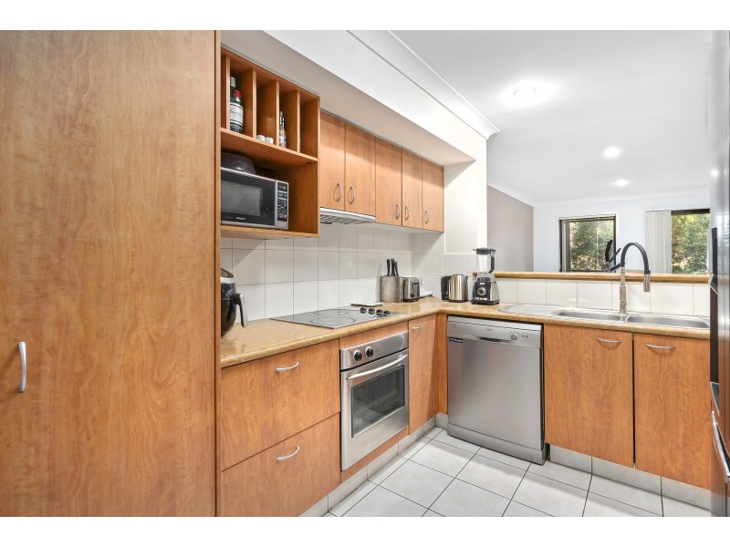 58/302 Christine Avenue, Varsity Lakes QLD 4227