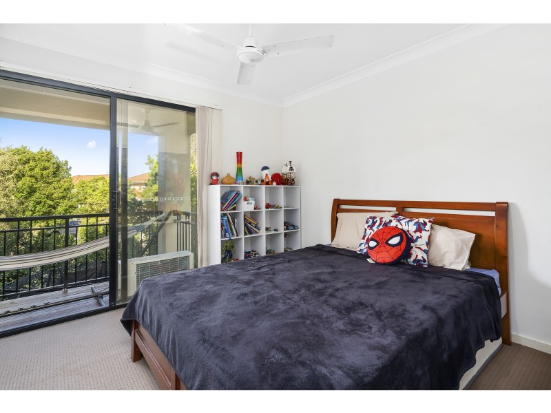 58/302 Christine Avenue, Varsity Lakes QLD 4227