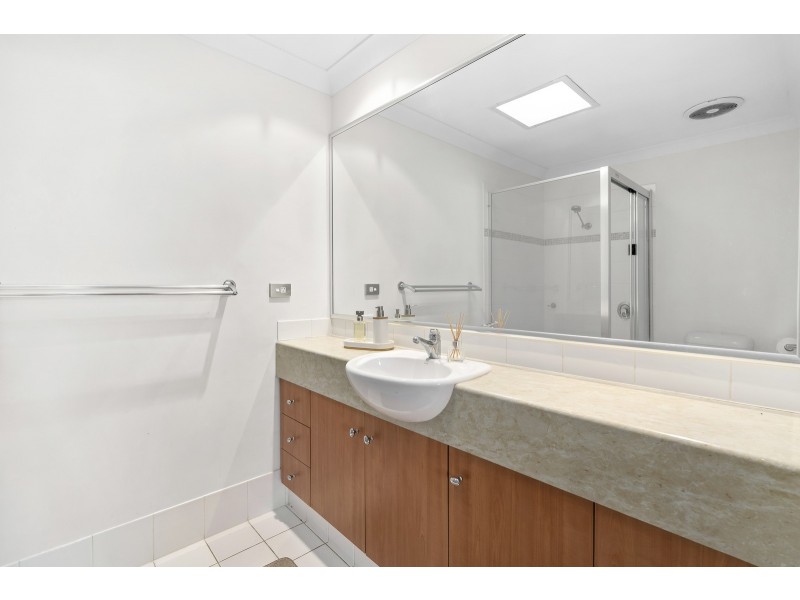 58/302 Christine Avenue, Varsity Lakes QLD 4227