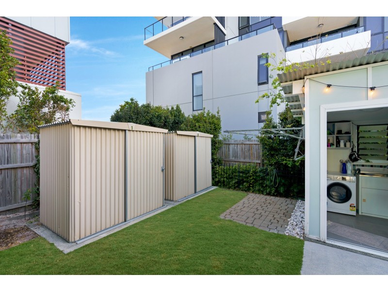 2/1424 Gold Coast Highway, Palm Beach QLD 4221