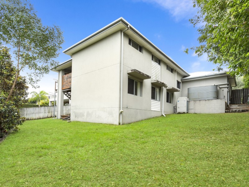 6 Berrimilla Lane, Coomera Waters QLD 4209