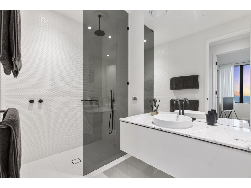 11202/1328 Gold Coast Highway, Palm Beach QLD 4221