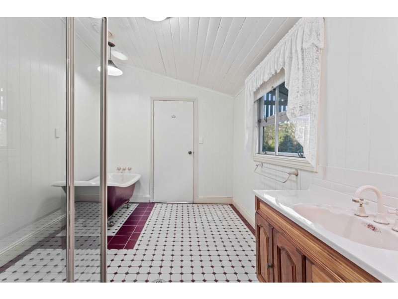 42 Syndicate Road, Tallebudgera Valley QLD 4228