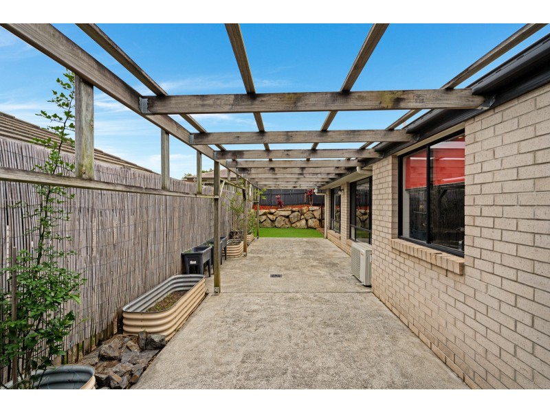 8 Goolwa Court, Pimpama QLD 4209