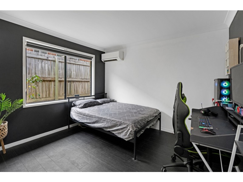 8 Goolwa Court, Pimpama QLD 4209