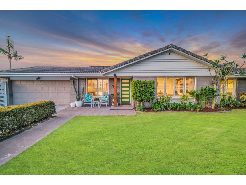 1 The Cross Road, Currumbin Waters QLD 4223