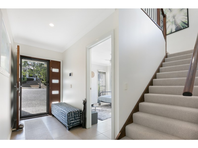 1/17 Andromeda Parade, Robina QLD 4226