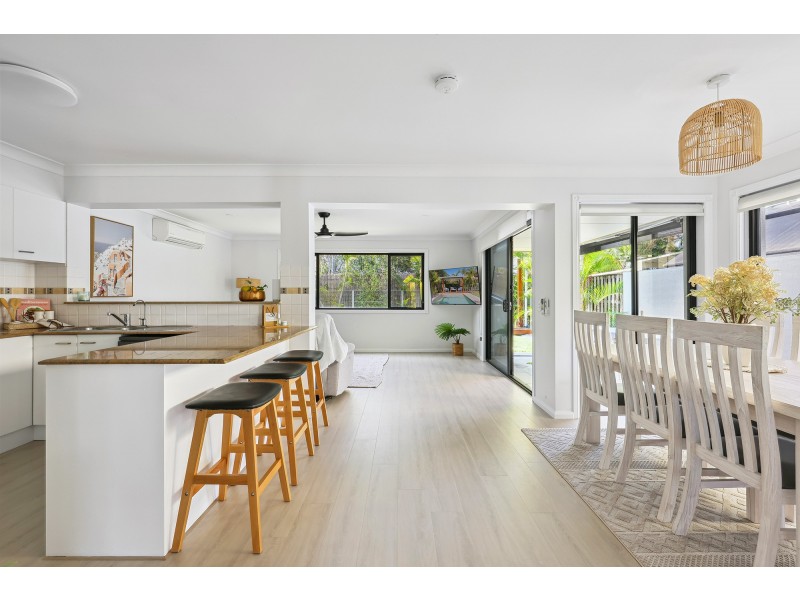 1/4 Leopardwood Circuit, Robina QLD 4226