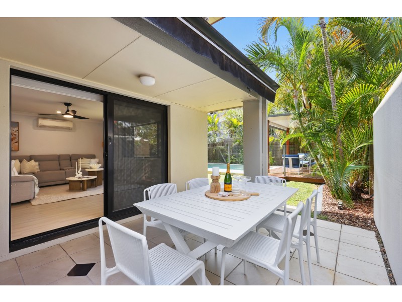 1/4 Leopardwood Circuit, Robina QLD 4226