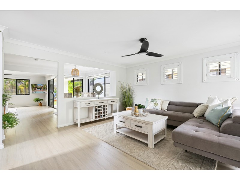 1/4 Leopardwood Circuit, Robina QLD 4226