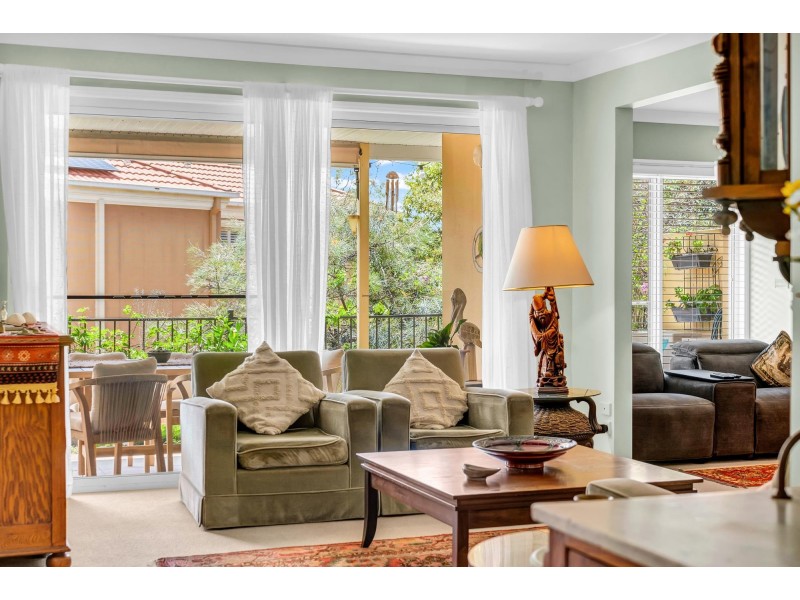 127/3 Robina Town Centre Drive, Robina QLD 4226