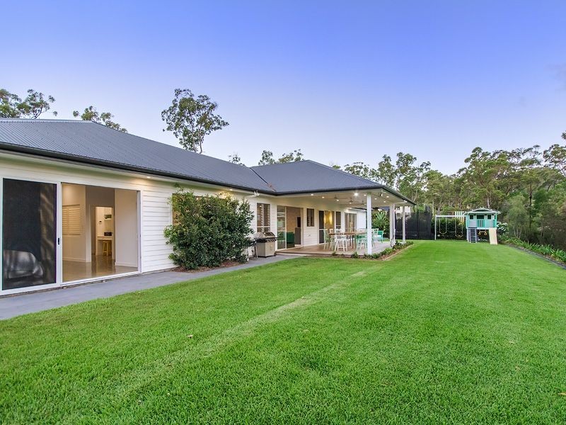 18 Forest Ridge Drive, Bonogin QLD 4213