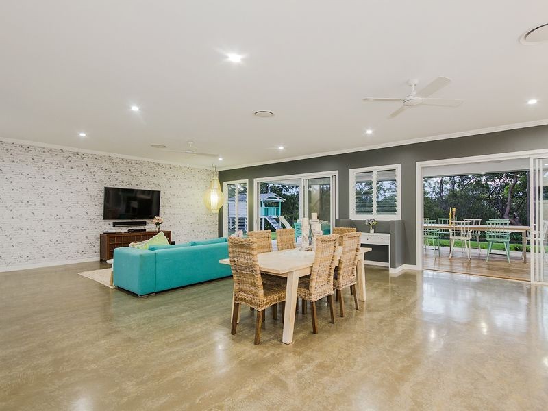 18 Forest Ridge Drive, Bonogin QLD 4213