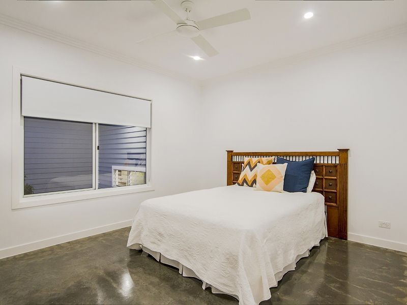 18 Forest Ridge Drive, Bonogin QLD 4213