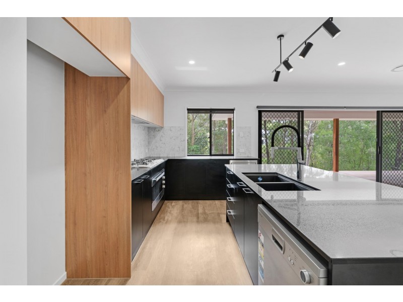 33 Stockman Street, Kingsholme QLD 4208