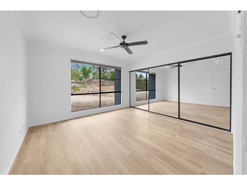33 Stockman Street, Kingsholme QLD 4208