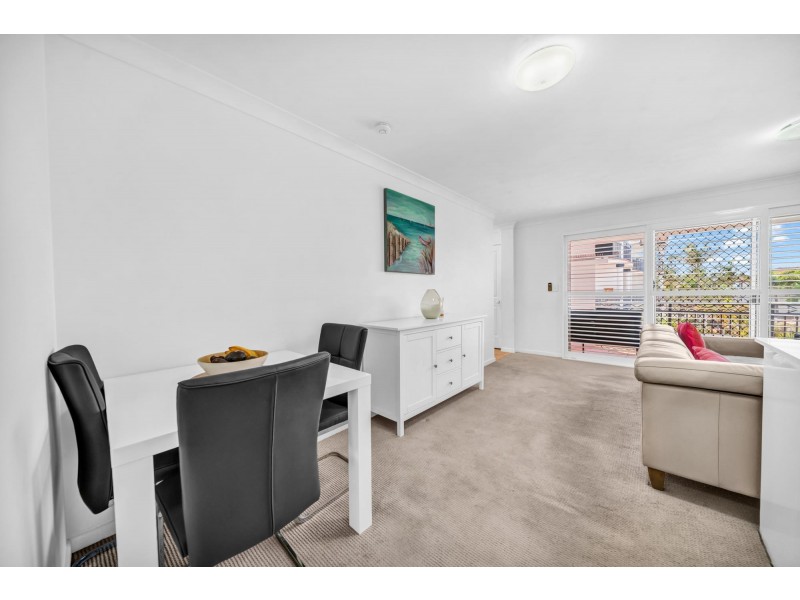 89/150 Marine Parade, Southport QLD 4215